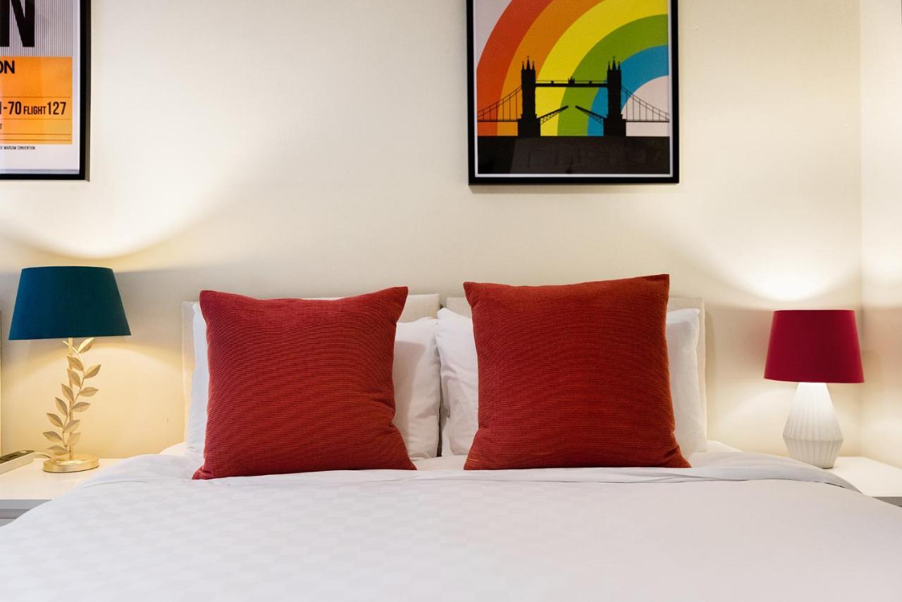 Heart Of Ealing Apartment With Garden ロンドン エクステリア 写真