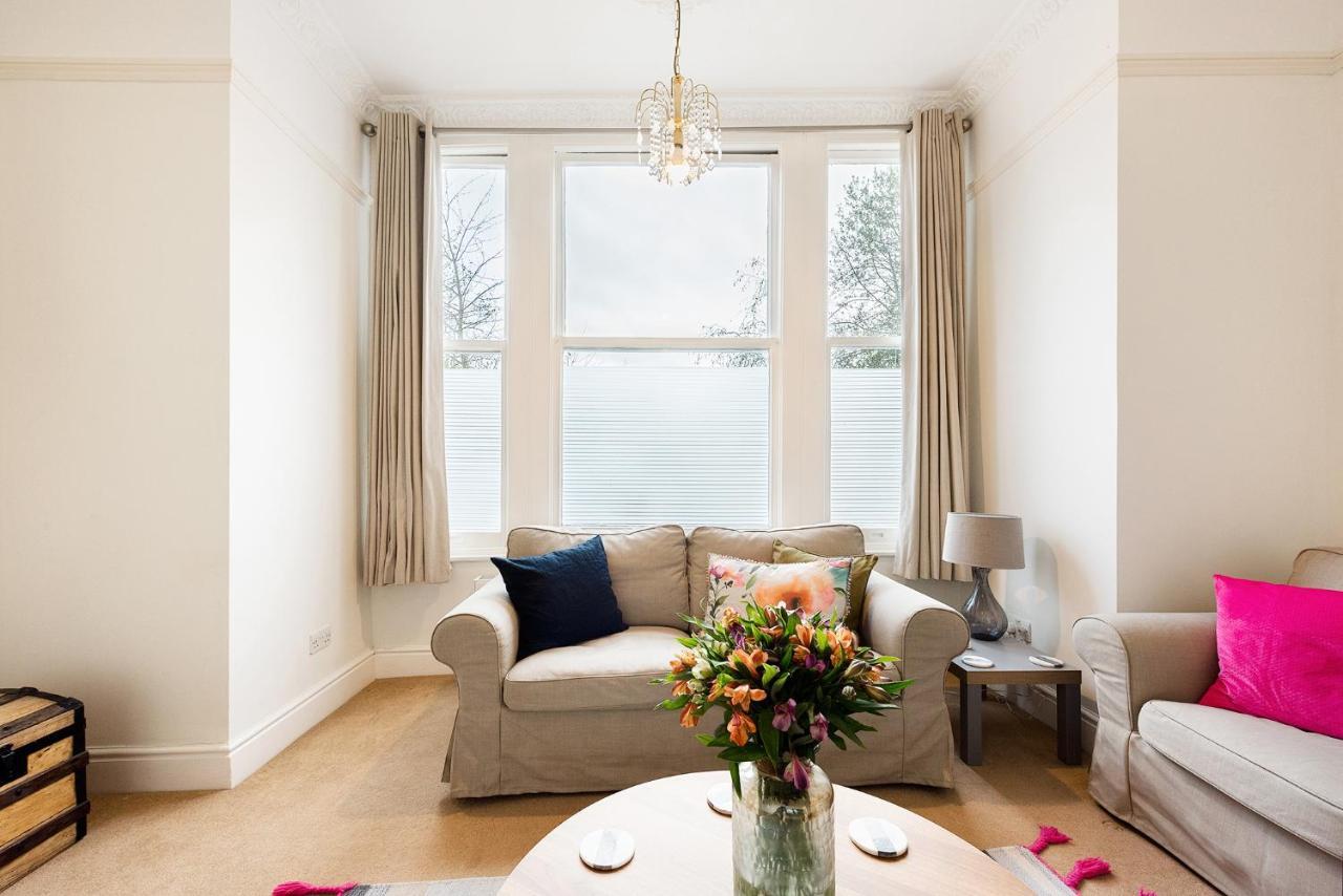 Heart Of Ealing Apartment With Garden ロンドン エクステリア 写真